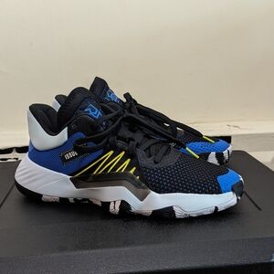 Adidas DON Issue 1 Donovan Mitchell Sneakers